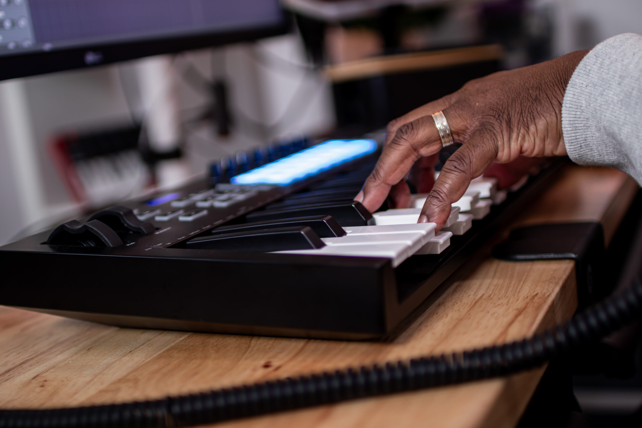 PLaying Piano